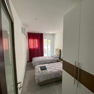 https://gzira-two-bedroom-apartment.hotelssaintjulians.com