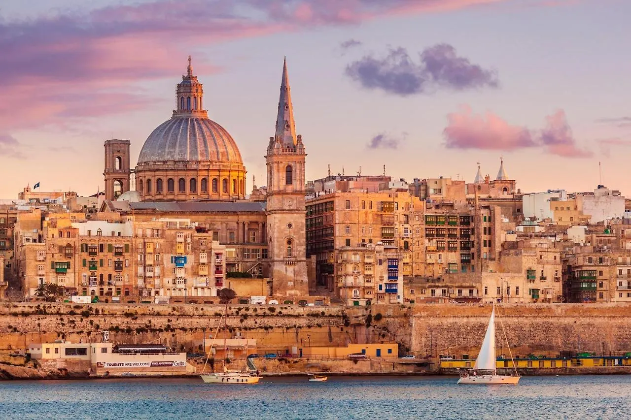 Wonderful Apartment Next To The Sea Gzira